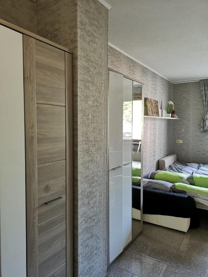 Cozy Flat, Central, Easy Parking, Clam Apartment ไบรอยท์ ภายนอก รูปภาพ